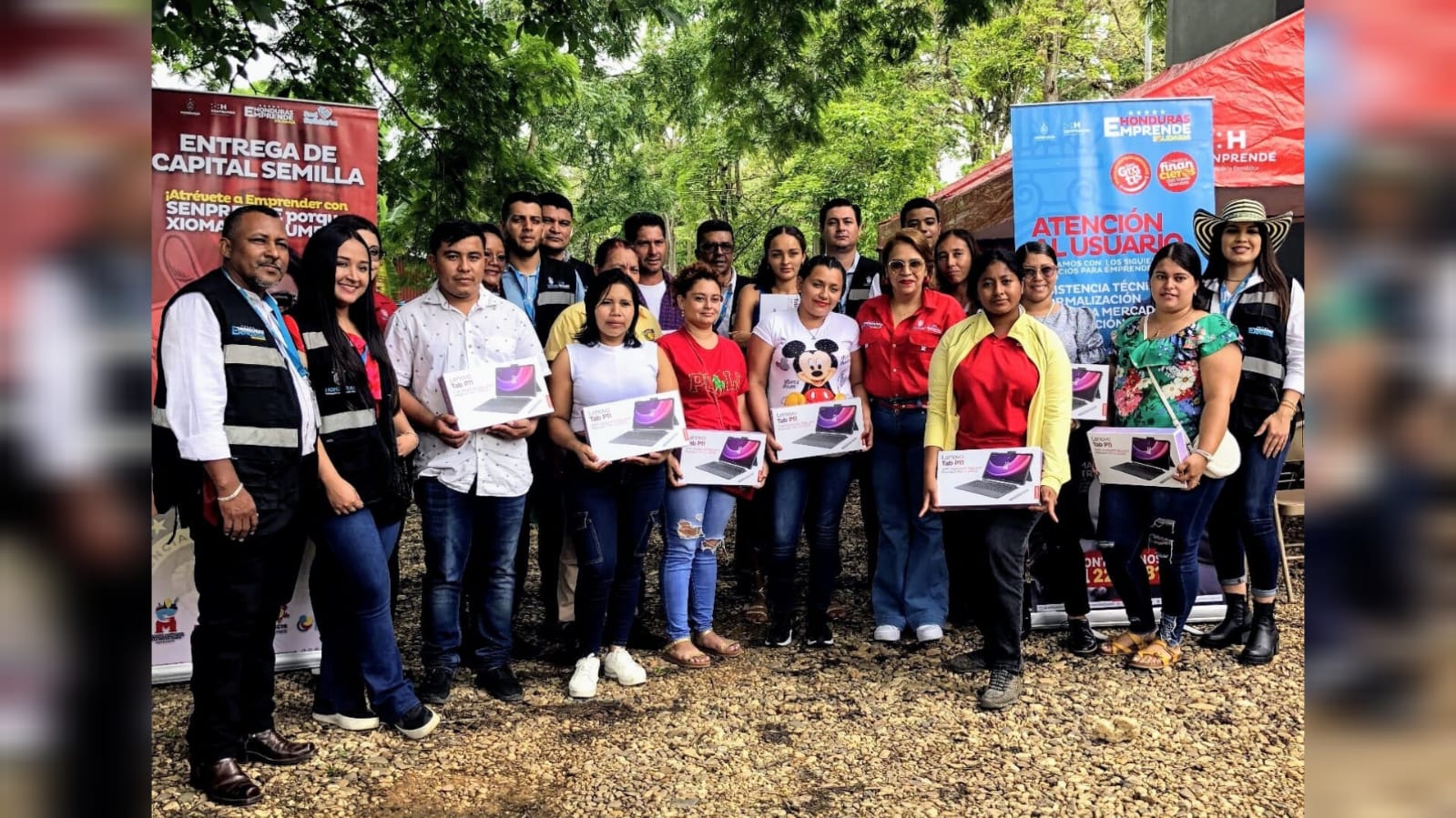 Compatriotas Retornados Siguen Recibiendo Capital Semilla en Especie