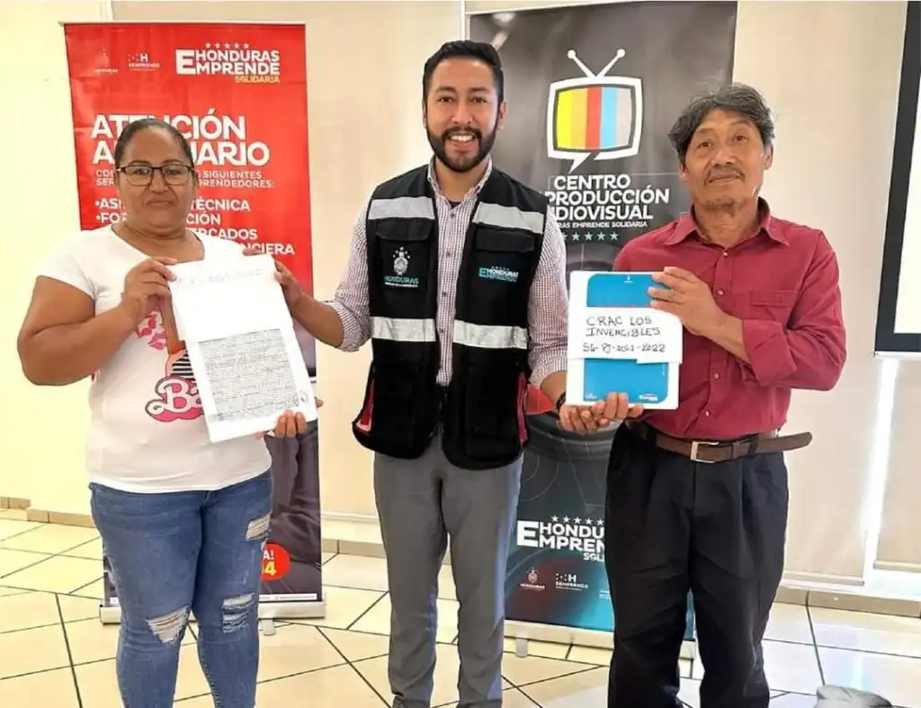 Apoyo Directo e Inmediato a las “Cajas Productivas” de la Red Solidaria en Francisco Morazán